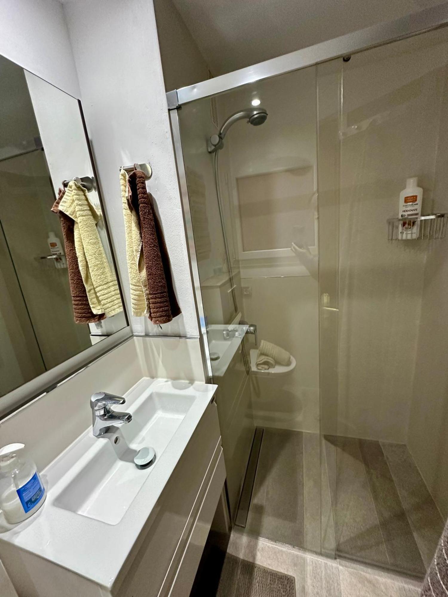 Apartment Luxuswohnung Für 4 Personen In *